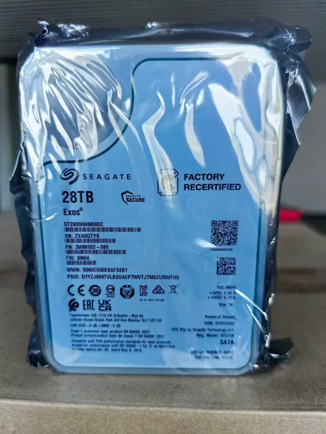 ST28000NM000C R盤.jpg